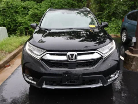Photos of 2018 Honda CR-V Touring for sale in Kansas City, MO at Jay Wolfe Honda