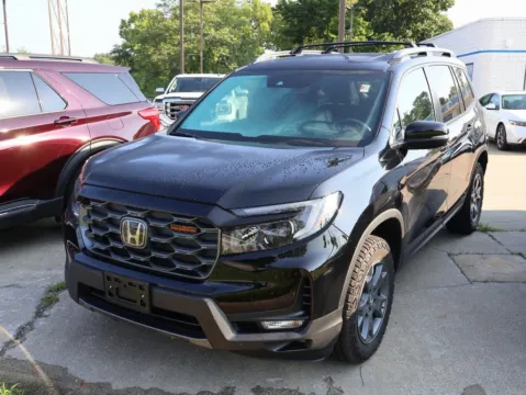 Another view of 2025 Honda Passport TrailSport for sale in Kansas City, MO at Jay Wolfe Honda
