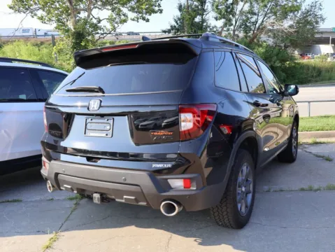 More photos of 2025 Honda Passport TrailSport at Jay Wolfe Honda, MO