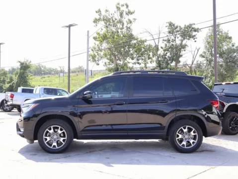 More photos of 2022 Honda Passport TrailSport at Jay Wolfe Honda, MO