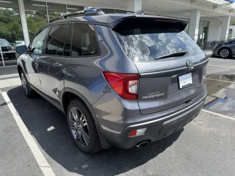 More photos of 2021 Honda Passport EX-L at Jay Wolfe Honda, MO