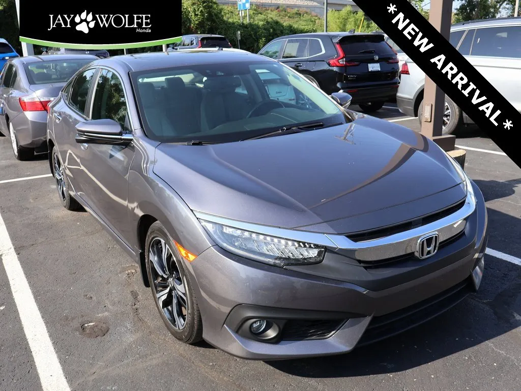 Gray 2017 Honda Civic Sedan Touring for sale in Kansas City, MO