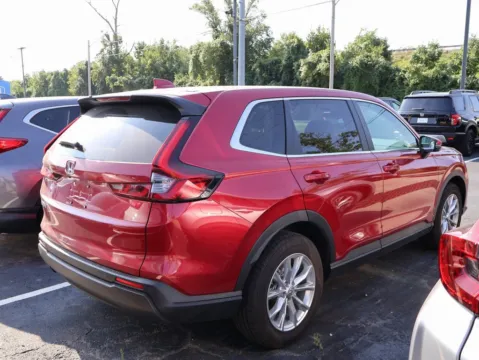 More photos of 2025 Honda CR-V EX-L at Jay Wolfe Honda, MO