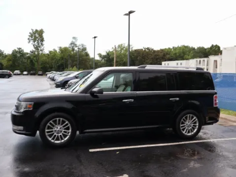 More photos of 2017 Ford Flex SEL at Jay Wolfe Honda, MO