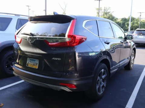More photos of 2019 Honda CR-V EX-L at Jay Wolfe Honda, MO