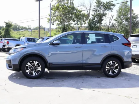 More photos of 2022 Honda CR-V Special Edition at Jay Wolfe Honda, MO