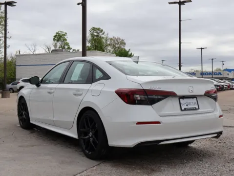 More photos of 2025 Honda Civic Sedan Sport at Jay Wolfe Honda, MO