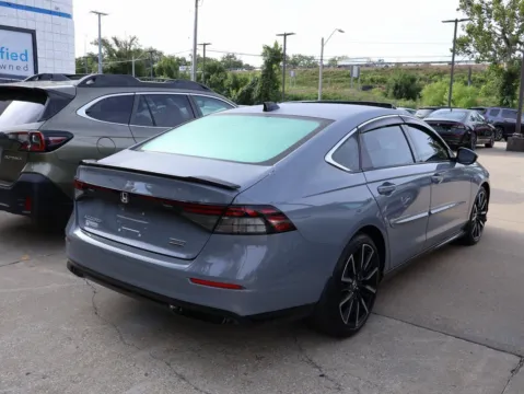 More photos of 2023 Honda Accord Hybrid Touring at Jay Wolfe Honda, MO