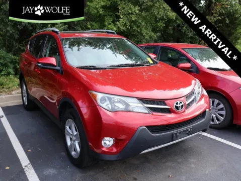 Red 2014 Toyota RAV4 XLE for sale in Kansas City, MO