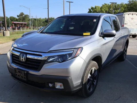 Another view of 2020 Honda Ridgeline RTL for sale in Kansas City, MO at Jay Wolfe Honda