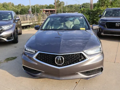Photos of 2020 Acura TLX w/Technology Pkg for sale in Kansas City, MO at Jay Wolfe Honda