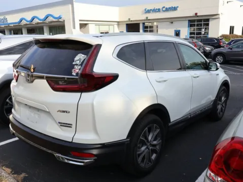 More photos of 2021 Honda CR-V Hybrid Touring at Jay Wolfe Honda, MO