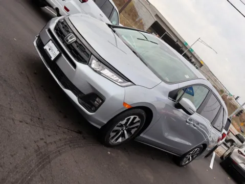 Another view of 2025 Honda Odyssey EX-L for sale in Kansas City, MO at Jay Wolfe Honda
