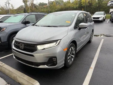 Another view of 2025 Honda Odyssey EX-L for sale in Kansas City, MO at Jay Wolfe Honda