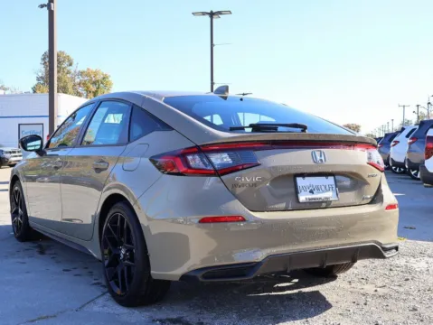 More photos of 2025 Honda Civic Hatchback Hybrid Sport at Jay Wolfe Honda, MO