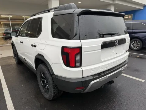More photos of 2026 Honda Passport TrailSport Elite at Jay Wolfe Honda, MO