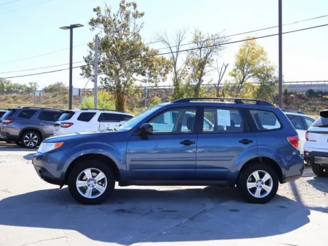 More photos of 2012 Subaru Forester 2.5X at Jay Wolfe Honda, MO