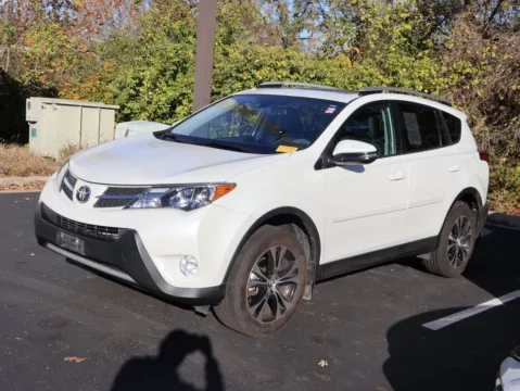 More photos of 2015 Toyota RAV4 Limited at Jay Wolfe Honda, MO