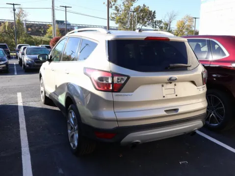 More photos of 2017 Ford Escape Titanium at Jay Wolfe Honda, MO