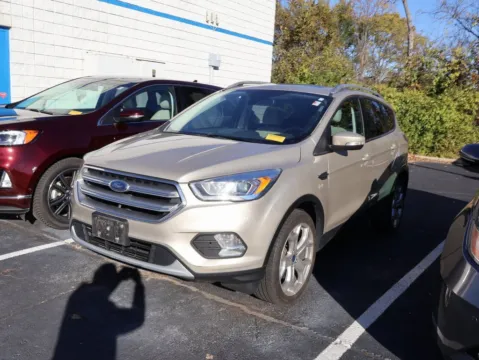 More photos of 2017 Ford Escape Titanium at Jay Wolfe Honda, MO