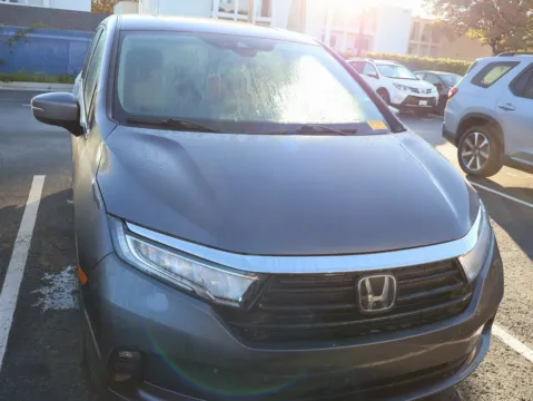 Photos of 2024 Honda Odyssey EX-L for sale in Kansas City, MO at Jay Wolfe Honda