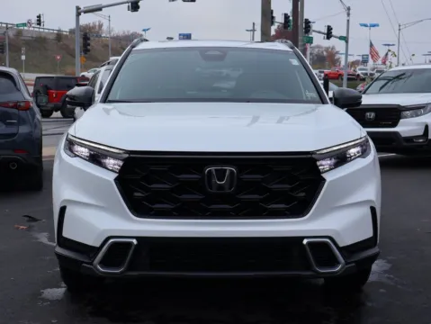 Photos of 2023 Honda CR-V Hybrid Sport Touring for sale in Kansas City, MO at Jay Wolfe Honda