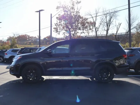 More photos of 2022 Honda Pilot Black Edition at Jay Wolfe Honda, MO
