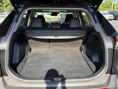 More photos of 2019 Toyota RAV4 Limited at Jay Wolfe Toyota of West County, MO