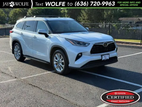 Brown 2022 Toyota Highlander Limited for sale in Ballwin, MO