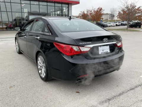 More photos of 2012 Hyundai Sonata SE at Jay Wolfe Toyota, MO