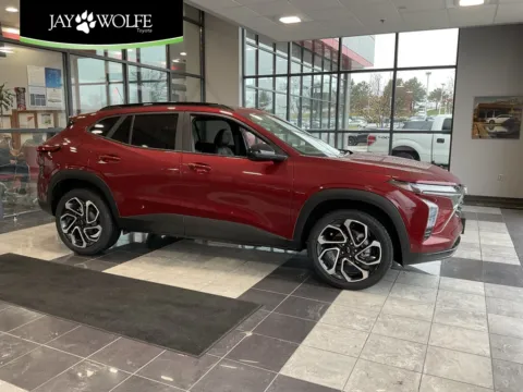 Red 2025 Chevrolet Trax 2RS for sale in Kansas City, MO