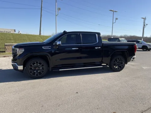 Another view of 2022 GMC Sierra 1500 SLT for sale in Kansas City, MO at Jay Wolfe Toyota