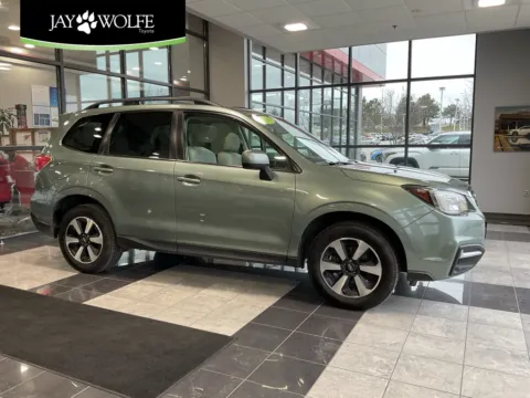 Green 2018 Subaru Forester 2.5i Premium for sale in Kansas City, MO