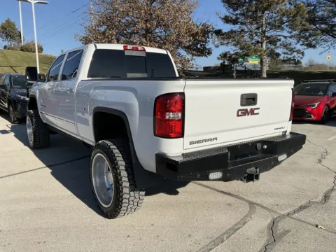 More photos of 2015 GMC Sierra 2500HD Denali at Jay Wolfe Toyota, MO