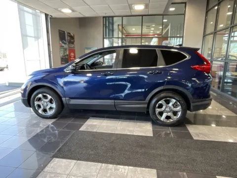 More photos of 2019 Honda CR-V EX-L at Jay Wolfe Toyota, MO