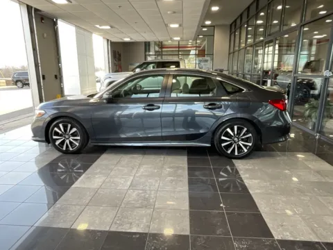 More photos of 2022 Honda Civic EX at Jay Wolfe Toyota, MO