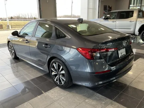 More photos of 2022 Honda Civic EX at Jay Wolfe Toyota, MO