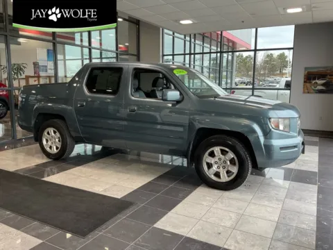 Silver 2008 Honda Ridgeline RTL for sale in Kansas City, MO