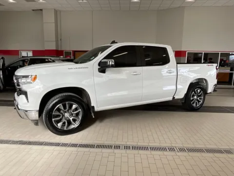 Another view of 2023 Chevrolet Silverado 1500 LT for sale in Kansas City, MO at Jay Wolfe Toyota