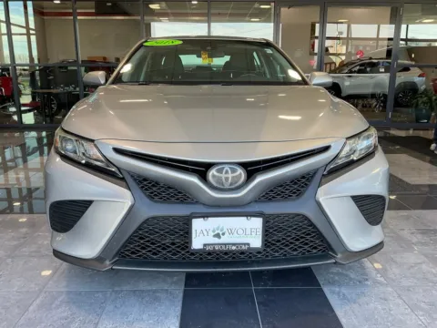 Photos of 2018 Toyota Camry SE for sale in Kansas City, MO at Jay Wolfe Toyota