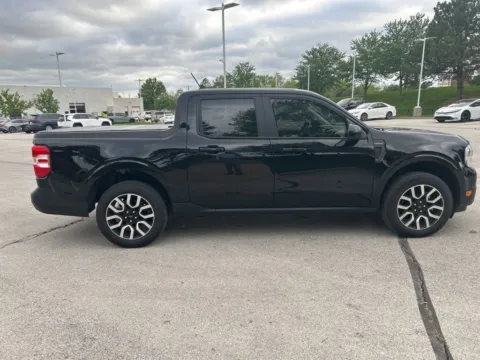 More photos of 2024 Ford Maverick Lariat at Jay Wolfe Toyota, MO