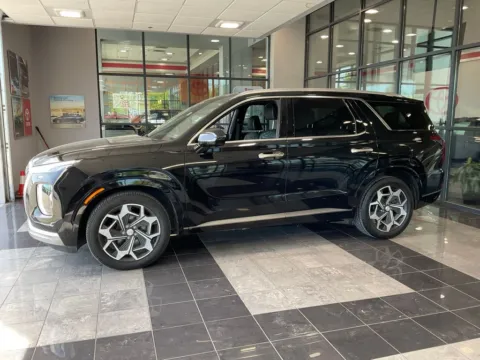 Another view of 2022 Hyundai Palisade Calligraphy for sale in Kansas City, MO at Jay Wolfe Toyota