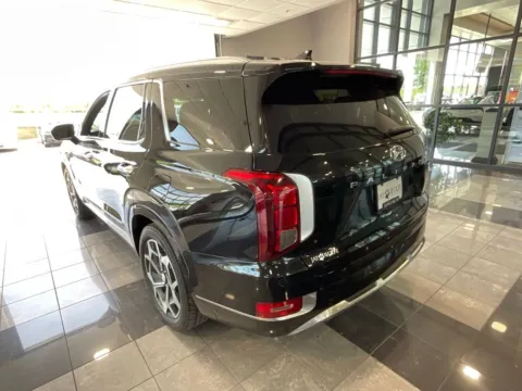 More photos of 2022 Hyundai Palisade Calligraphy at Jay Wolfe Toyota, MO