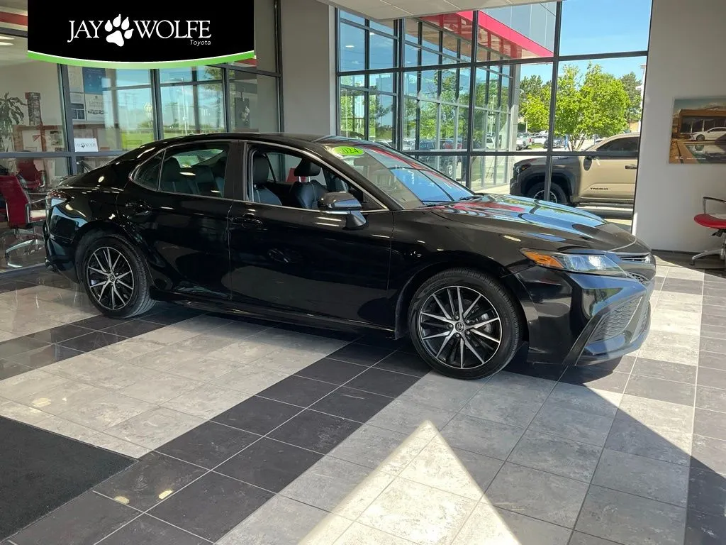 2024 Toyota Camry SE for sale in Kansas City, MO