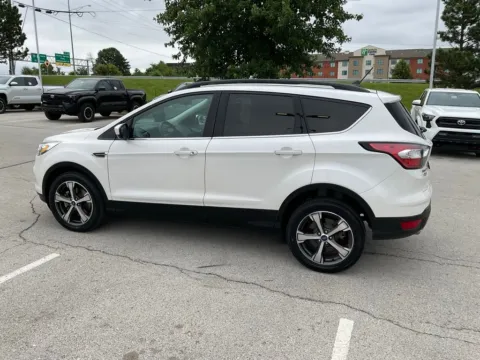 More photos of 2018 Ford Escape SEL at Jay Wolfe Toyota, MO