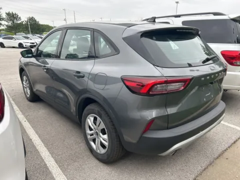 More photos of 2023 Ford Escape at Jay Wolfe Toyota, MO