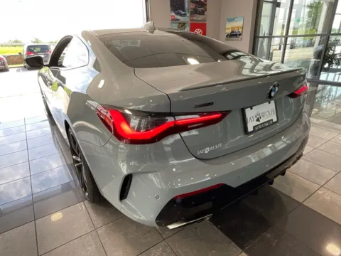 More photos of 2022 BMW 4 Series M440i xDrive at Jay Wolfe Toyota, MO