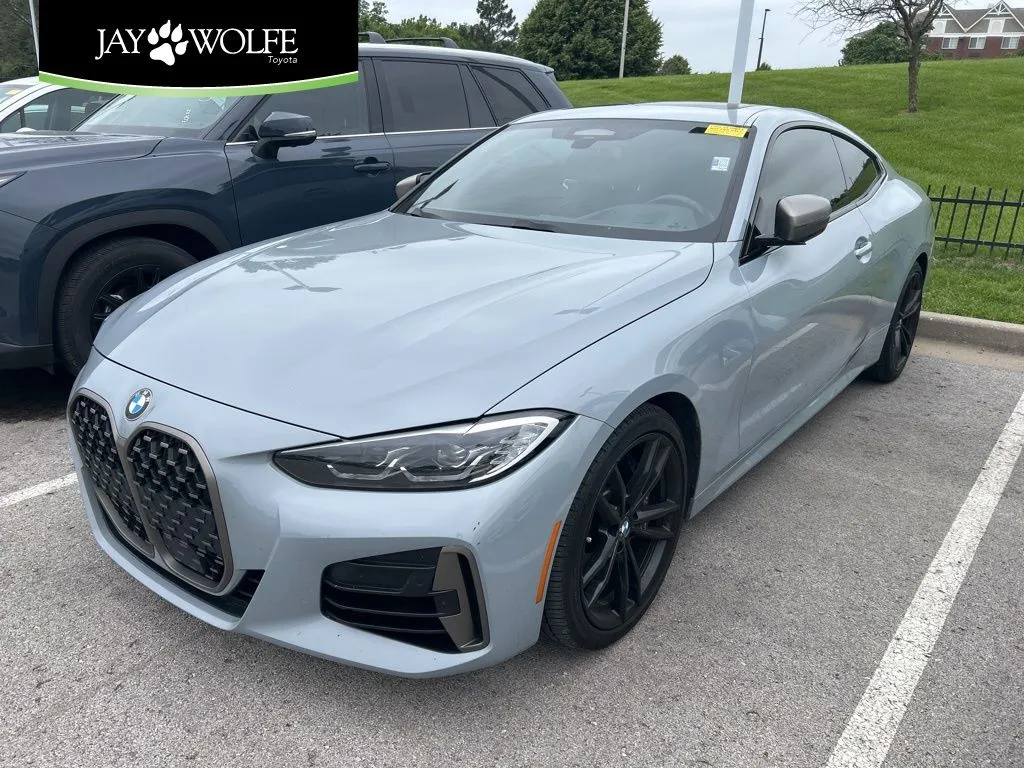 Gray 2022 BMW 4 Series M440i xDrive for sale in Kansas City, MO
