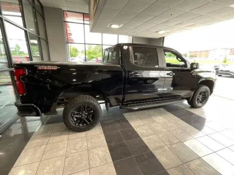 More photos of 2020 Chevrolet Silverado 1500 LT Trail Boss at Jay Wolfe Toyota, MO