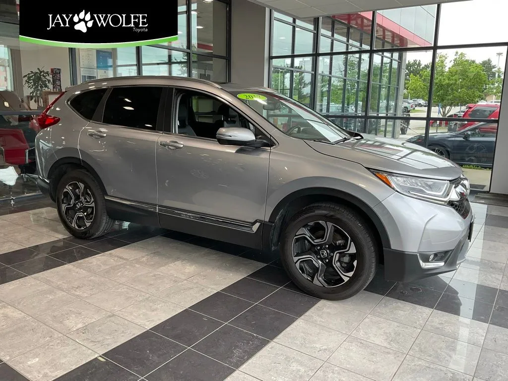 Used 2017 Honda CR-V Touring with VIN 5J6RW2H94HL008966 for sale in Kansas City